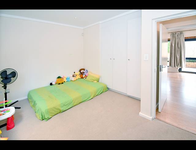 2 BEDROOM APARTMENT FOR SALE IN MORNINGSIDE